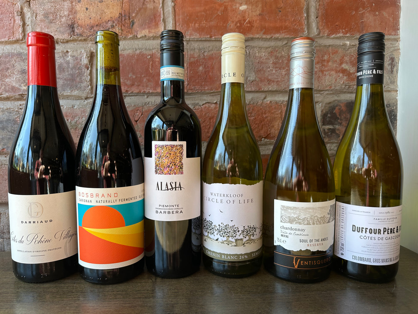 Mixed red/white case of the month (April), 6 bottles, £75