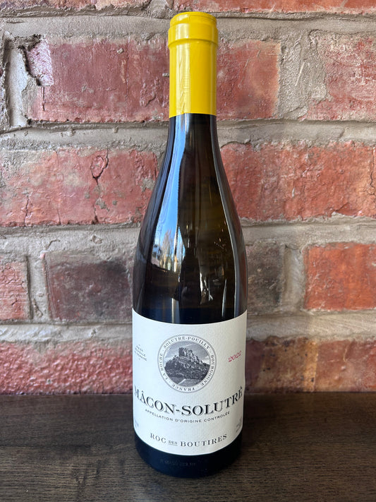 Roc des Boutires Mâcon-Solutré Pouilly-Fuisse (France)